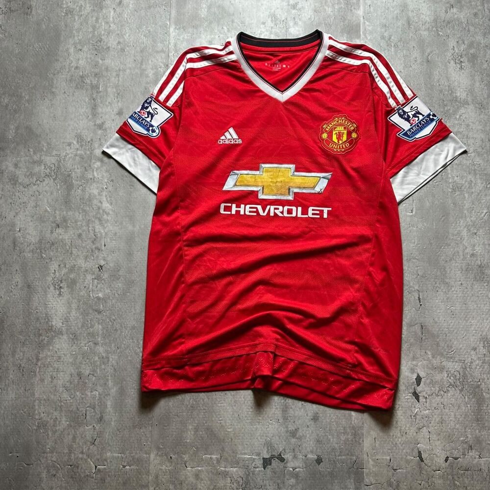Adidas Men's Red T-shirt